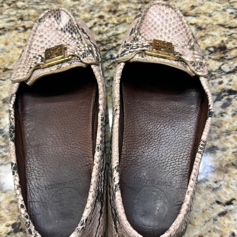 Tory Burch snake skin style driving shoes size 9